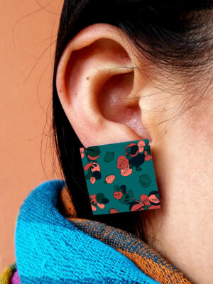 Aretes Topitos Cuadrados Flor De Alcaparra