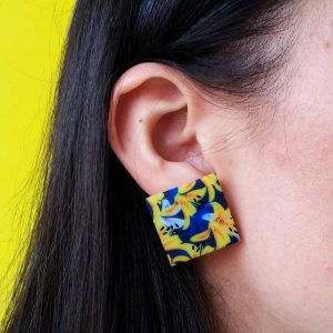 Aretes Topitos Cuadrados Lirios