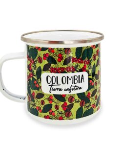 Mug de peltre esmaltado de 300 ml. Un clásico colombiano ideal para bebidas calientes o frías, con un diseño inspirado en el café de Colombia