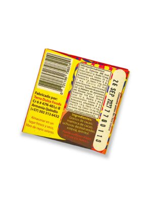 Barra de Chocolate Oscuro Artesanal con Macadamia y Nueces 2