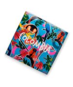 Un portavaso de 9,5 x 9,5 cm, elaborado en MDF, resina y fomi negro. Cuenta con ilustraciones inspiradas en el Amazonas colombiano