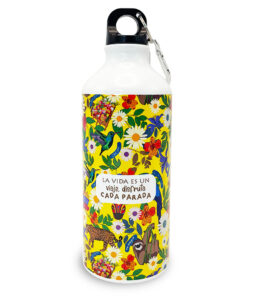 Caramañola de 600 ml con ilustraciones del Folclor colombiano.